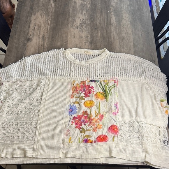 POL Tops - POL Cottagecore Oversized Floral Cream Ribbed Knit Top